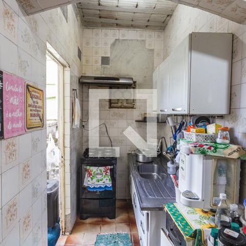 Casa à venda com 360m², 4 quartos e 5 vagas Casa à venda com 360m², 4 quartos e 5 vagasCozinha