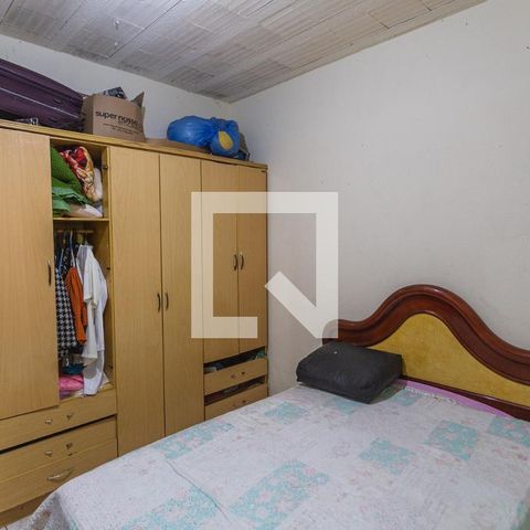 Casa à venda com 360m², 4 quartos e 5 vagas Casa à venda com 360m², 4 quartos e 5 vagasQuarto 2