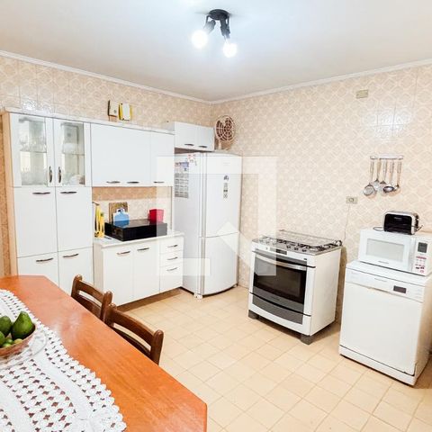 Casa à venda com 159m², 3 quartos e 2 vagasCozinha