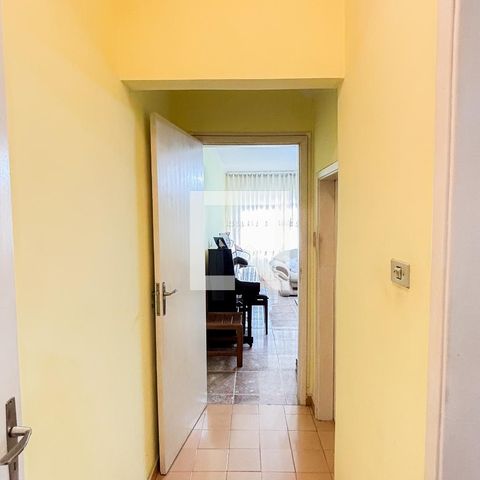 Casa à venda com 159m², 3 quartos e 2 vagasCorredor