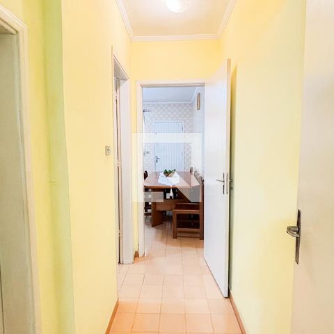 Casa à venda com 159m², 3 quartos e 2 vagasCorredor
