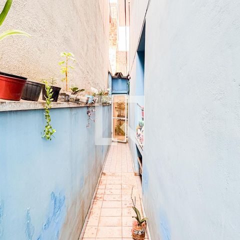Casa à venda com 159m², 3 quartos e 2 vagasCorredor
