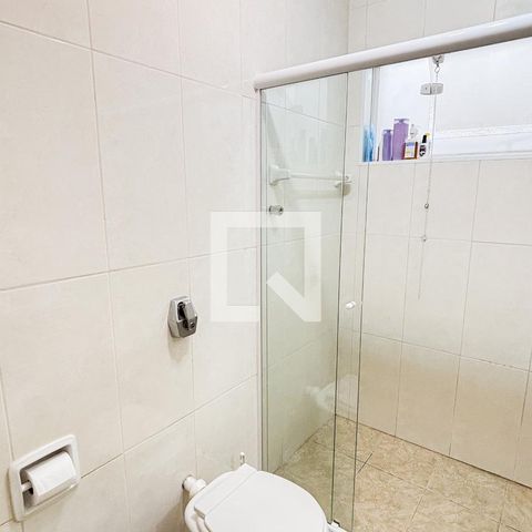 Casa à venda com 159m², 3 quartos e 2 vagasBanheiro