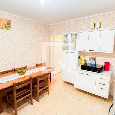 Casa à venda com 159m², 3 quartos e 2 vagasCozinha