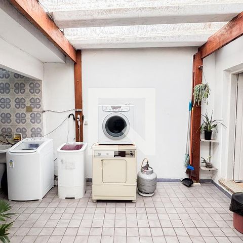 Casa à venda com 159m², 3 quartos e 2 vagasQuintal