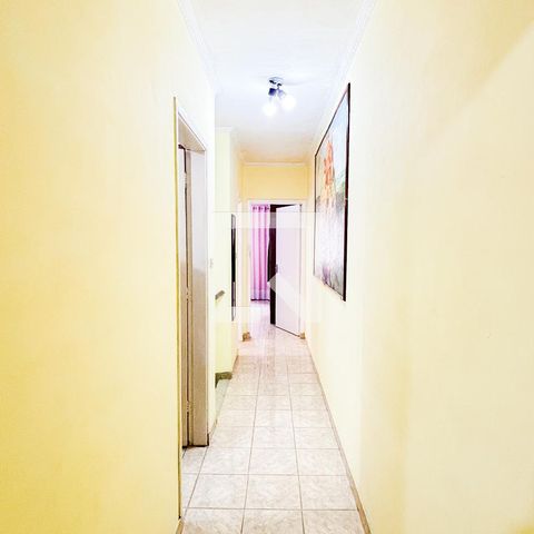 Casa à venda com 159m², 3 quartos e 2 vagasCorredor