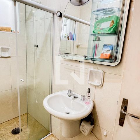 Casa à venda com 159m², 3 quartos e 2 vagasBanheiro