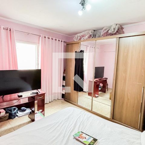 Casa à venda com 159m², 3 quartos e 2 vagasQuarto 3
