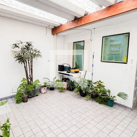 Casa à venda com 159m², 3 quartos e 2 vagasQuintal
