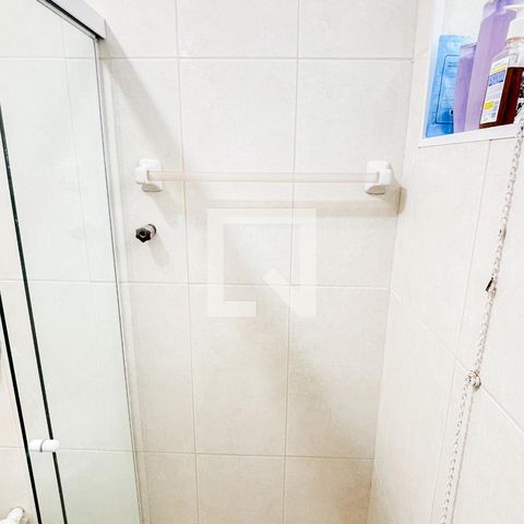 Casa à venda com 159m², 3 quartos e 2 vagasBanheiro