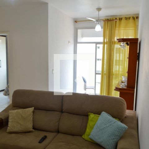 Apartamento à venda com 80m², 2 quartos e 1 vaga Apartamento à venda com 80m², 2 quartos e 1 vagaSala
