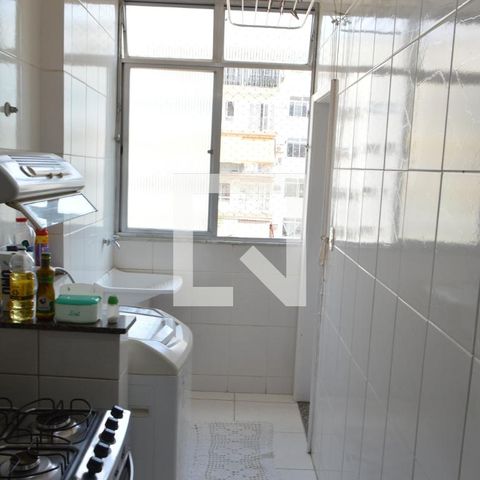 Apartamento à venda com 80m², 2 quartos e 1 vaga Apartamento à venda com 80m², 2 quartos e 1 vagaÁrea de Serviço