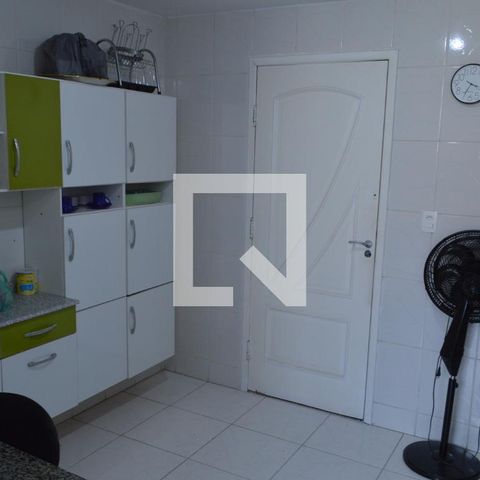 Apartamento à venda com 80m², 2 quartos e 1 vaga Apartamento à venda com 80m², 2 quartos e 1 vagaCozinha