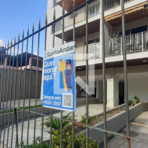 Apartamento à venda com 80m², 2 quartos e 1 vaga Apartamento à venda com 80m², 2 quartos e 1 vagaPlaca