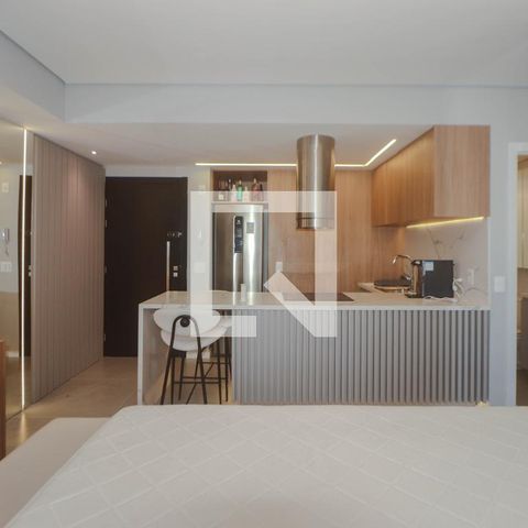 Studio à venda com 42m², 1 quarto e 1 vaga Studio à venda com 42m², 1 quarto e 1 vagaStudio
