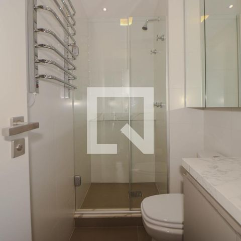 Studio à venda com 42m², 1 quarto e 1 vaga Studio à venda com 42m², 1 quarto e 1 vagaBanheiro
