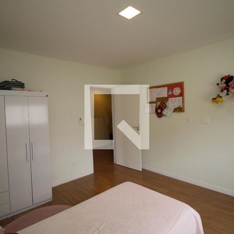 Casa à venda com 225m², 4 quartos e 2 vagasQuarto 3