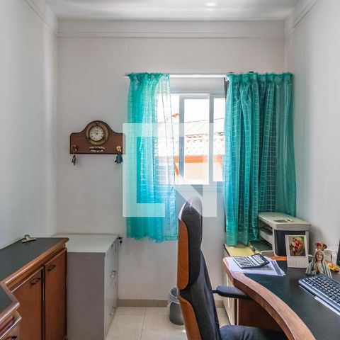 Casa de condomínio para alugar com 495m², 4 quartos e 4 vagas Casa de condomínio para alugar com 495m², 4 quartos e 4 vagasEscritório