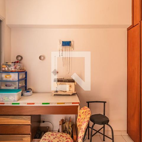 Casa de condomínio para alugar com 495m², 4 quartos e 4 vagas Casa de condomínio para alugar com 495m², 4 quartos e 4 vagasQuarto de Serviço