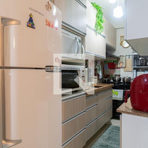 Casa à venda com 80m², 2 quartos e sem vaga Casa à venda com 80m², 2 quartos e sem vagaCozinha