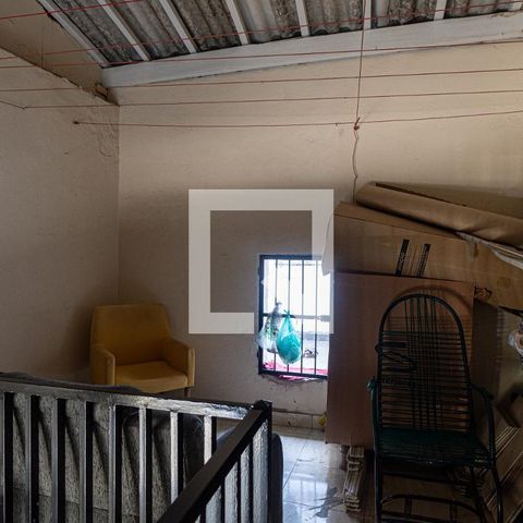 Casa à venda com 80m², 2 quartos e sem vaga Casa à venda com 80m², 2 quartos e sem vagaMezanino