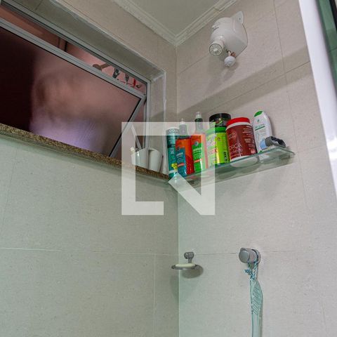 Casa à venda com 80m², 2 quartos e sem vaga Casa à venda com 80m², 2 quartos e sem vagaBanheiro 1