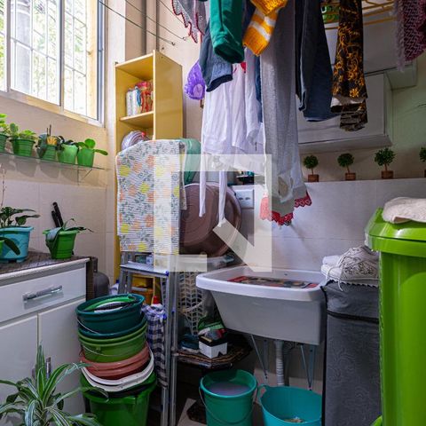 Casa à venda com 80m², 2 quartos e sem vaga Casa à venda com 80m², 2 quartos e sem vagaÁrea de Serviço