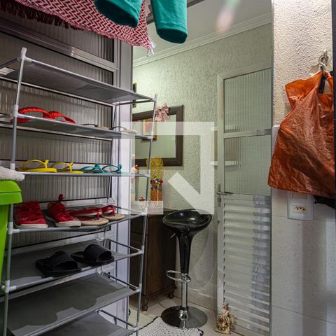 Casa à venda com 80m², 2 quartos e sem vaga Casa à venda com 80m², 2 quartos e sem vagaÁrea de Serviço