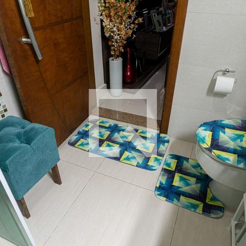 Casa à venda com 80m², 2 quartos e sem vaga Casa à venda com 80m², 2 quartos e sem vagaBanheiro 1