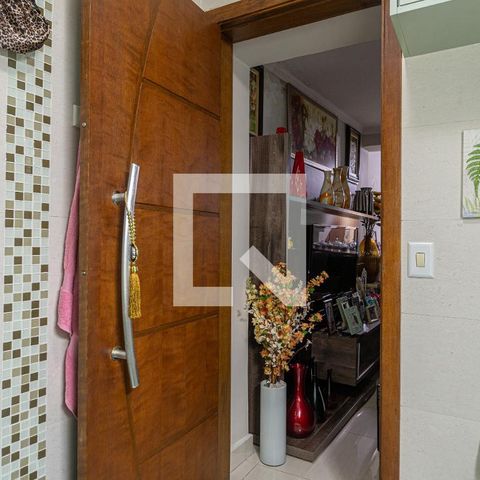 Casa à venda com 80m², 2 quartos e sem vaga Casa à venda com 80m², 2 quartos e sem vagaBanheiro 1