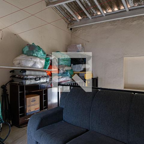 Casa à venda com 80m², 2 quartos e sem vaga Casa à venda com 80m², 2 quartos e sem vagaMezanino