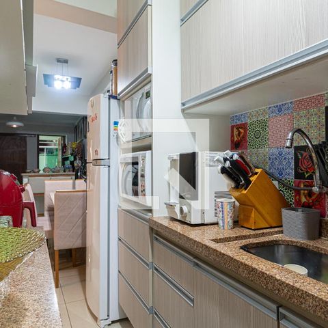 Casa à venda com 80m², 2 quartos e sem vaga Casa à venda com 80m², 2 quartos e sem vagaCozinha