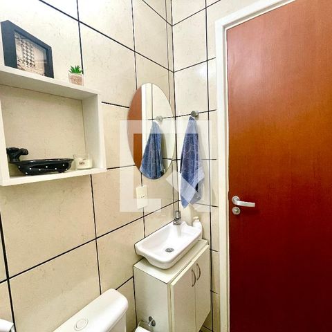 Casa à venda com 151m², 3 quartos e 2 vagas Casa à venda com 151m², 3 quartos e 2 vagasBanheiro Social