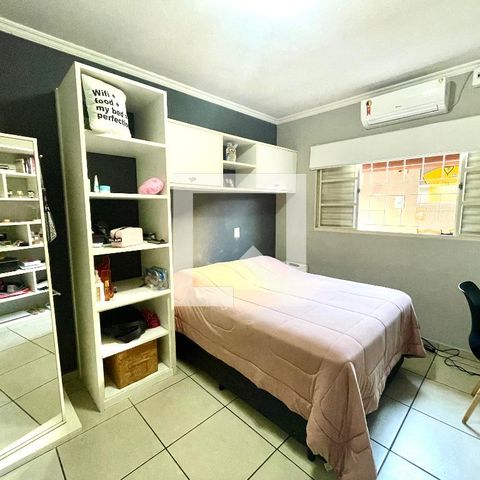 Casa à venda com 151m², 3 quartos e 2 vagas Casa à venda com 151m², 3 quartos e 2 vagasQuarto 2