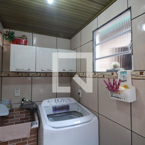 Casa à venda com 200m², 3 quartos e 5 vagasLavanderia