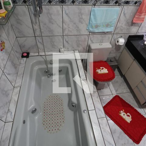 Casa à venda com 200m², 3 quartos e 5 vagasBanheiro suíte