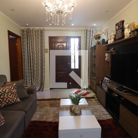Casa à venda com 200m², 3 quartos e 5 vagasSala