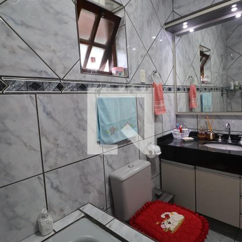 Casa à venda com 200m², 3 quartos e 5 vagasBanheiro suíte