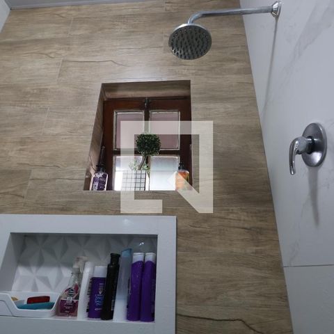 Casa à venda com 200m², 3 quartos e 5 vagasBanheiro 1