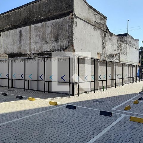 Apartamento à venda com 46m², 2 quartos e sem vagaÁrea comum