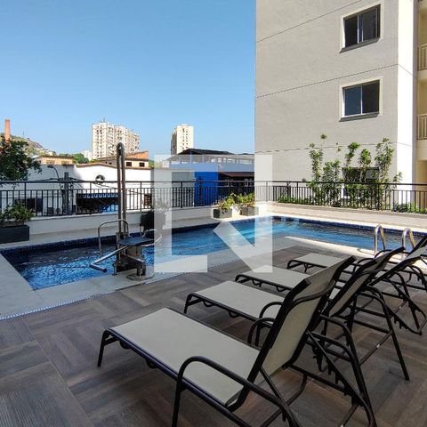 Apartamento à venda com 46m², 2 quartos e sem vagaÁrea comum - Piscina