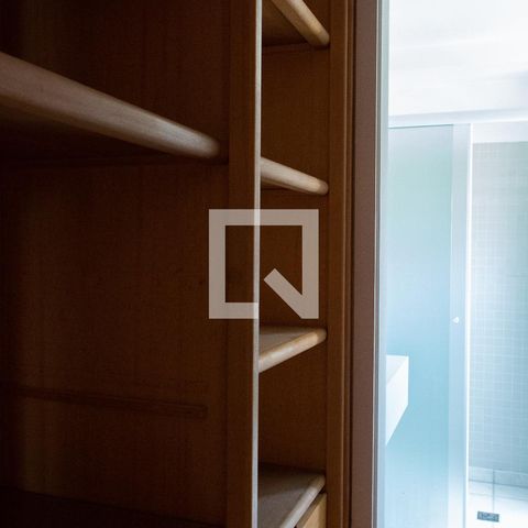 Apartamento à venda com 408m², 4 quartos e 4 vagasCLOSET