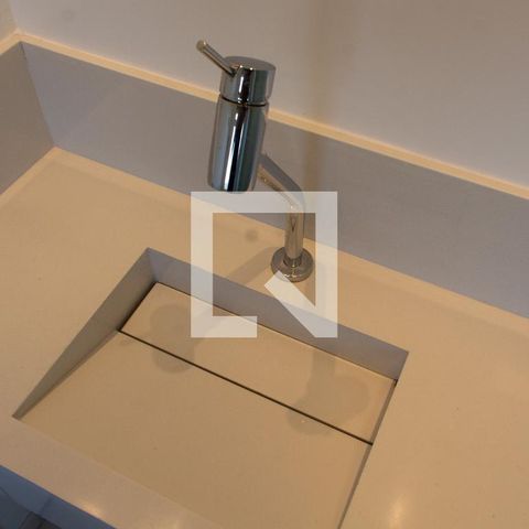Apartamento à venda com 408m², 4 quartos e 4 vagasBANHEIRO SUITE 3