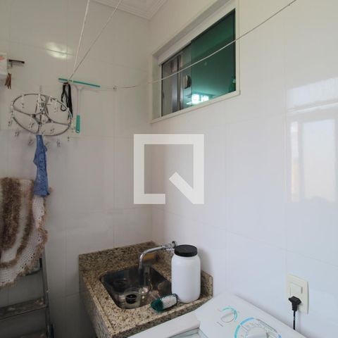 Apartamento à venda com 62m², 3 quartos e 1 vagaÁrea de Serviço