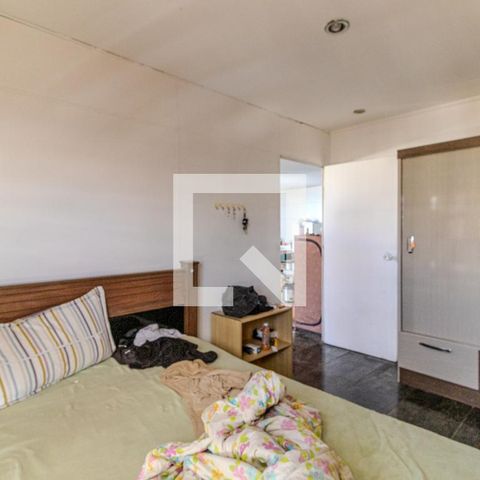 Apartamento à venda com 245m², 5 quartos e sem vagaQuarto 1