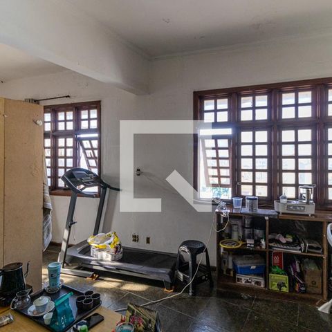 Apartamento à venda com 245m², 5 quartos e sem vagaQuarto 4