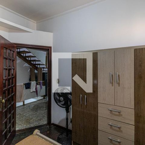 Apartamento à venda com 245m², 5 quartos e sem vagaQuarto 2