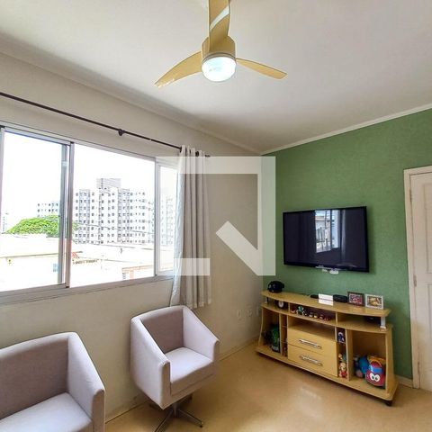 Apartamento à venda com 76m², 2 quartos e 1 vaga Apartamento à venda com 76m², 2 quartos e 1 vagaSala