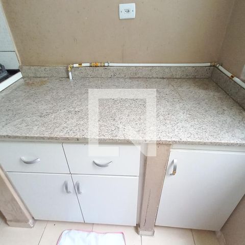 Apartamento à venda com 76m², 2 quartos e 1 vaga Apartamento à venda com 76m², 2 quartos e 1 vagaDetalhe da Área de Serviço