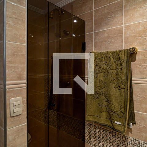 Apartamento à venda com 202m², 4 quartos e 3 vagas Apartamento à venda com 202m², 4 quartos e 3 vagasBanheiro